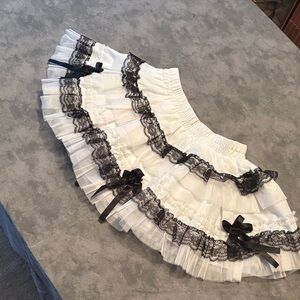 Elegant White and Black Lace Trimmed Skirt